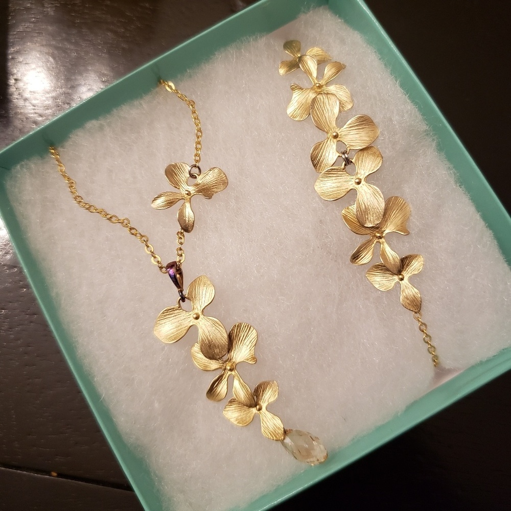 Gold Finish Orchid Necklace and Bracelet Set